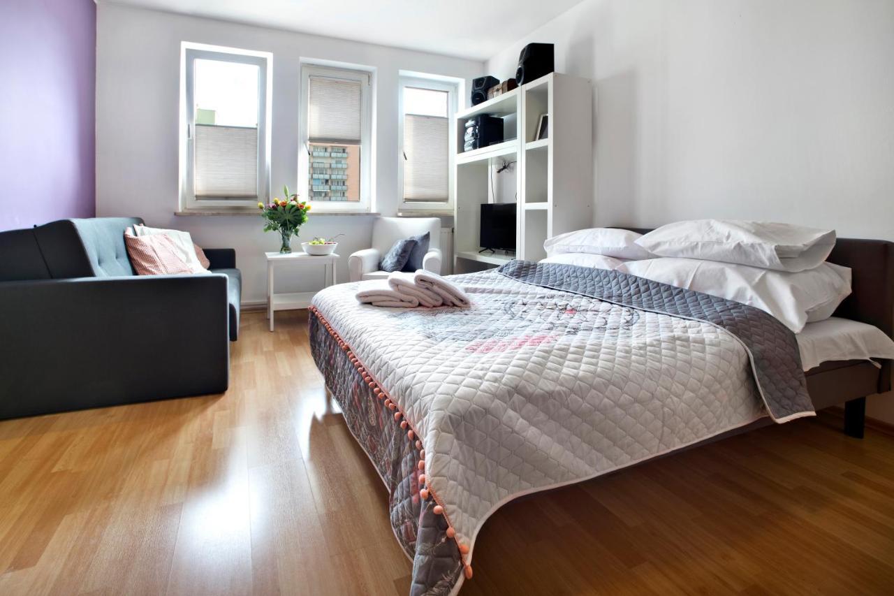 P&O Apartments Chomiczowka Warsaw Ngoại thất bức ảnh