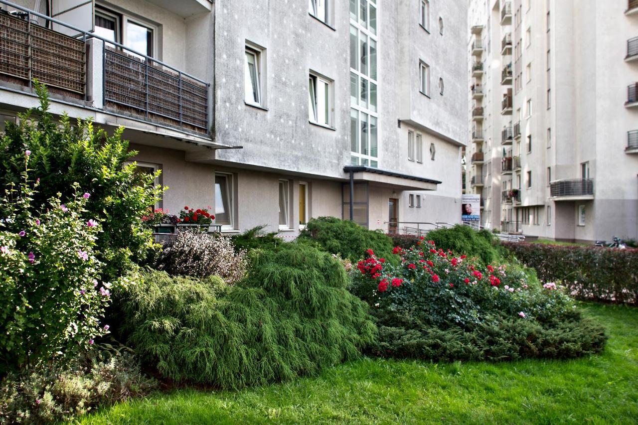 P&O Apartments Chomiczowka Warsaw Ngoại thất bức ảnh