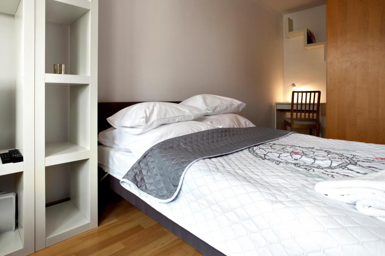 P&O Apartments Chomiczowka Warsaw Ngoại thất bức ảnh