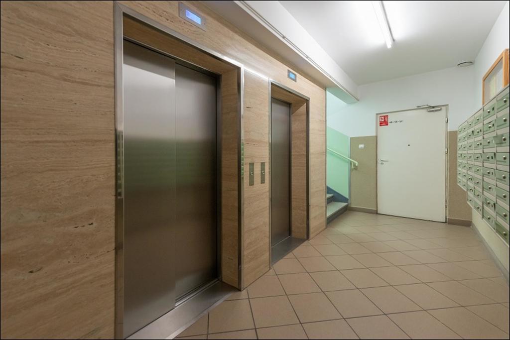 P&O Apartments Chomiczowka Warsaw Ngoại thất bức ảnh